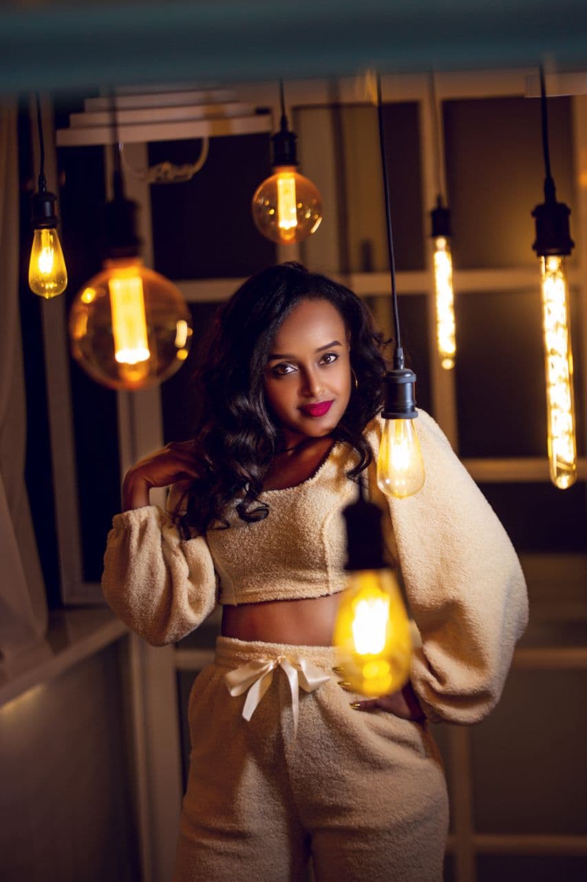 Noah Marketing & Promotion Casting Model Liya