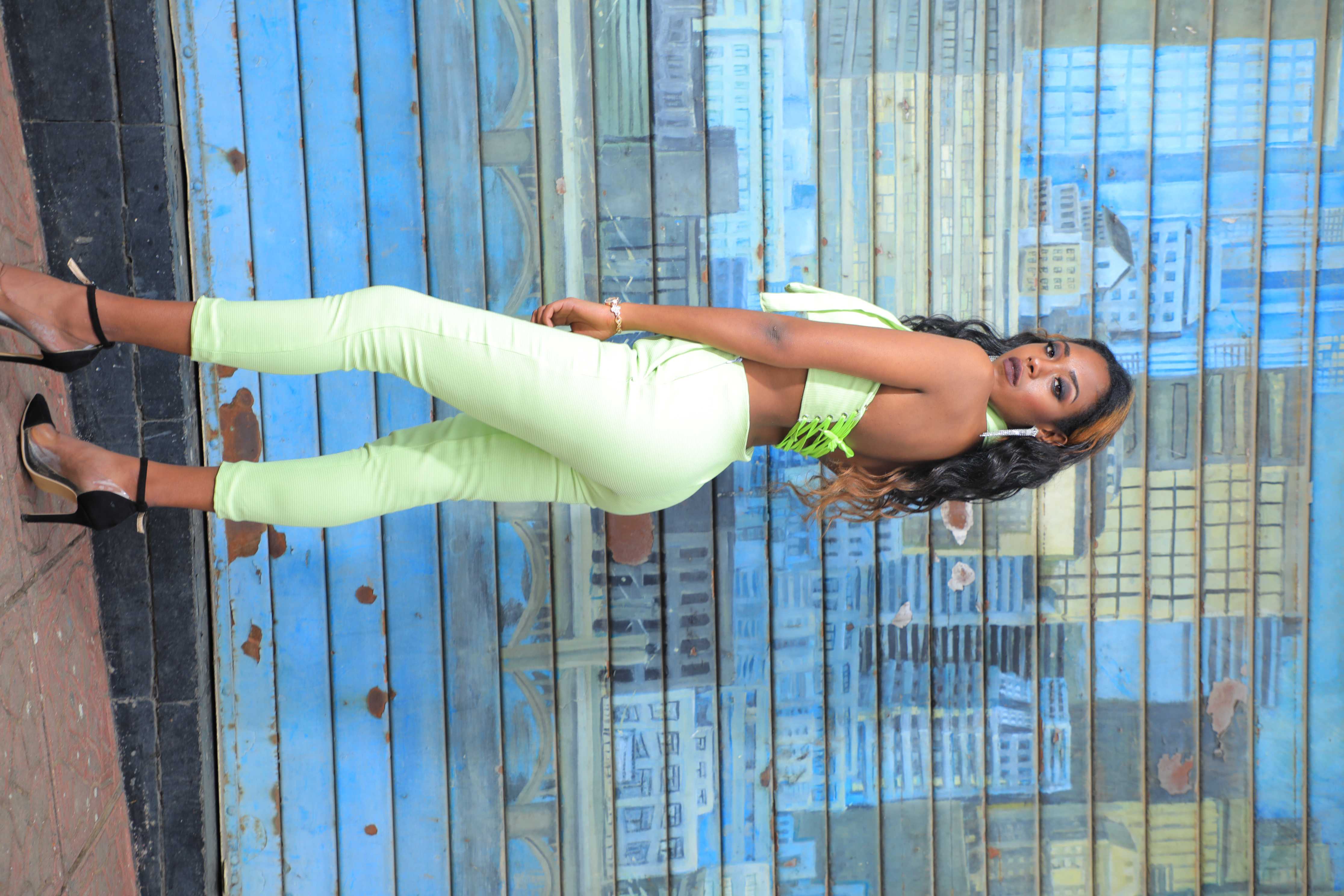 Noah Marketing & Promotion Casting Model tina